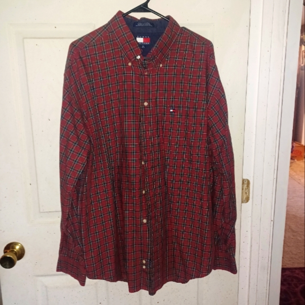 Tommy Hilfiger button up plaid men's shirt size XL